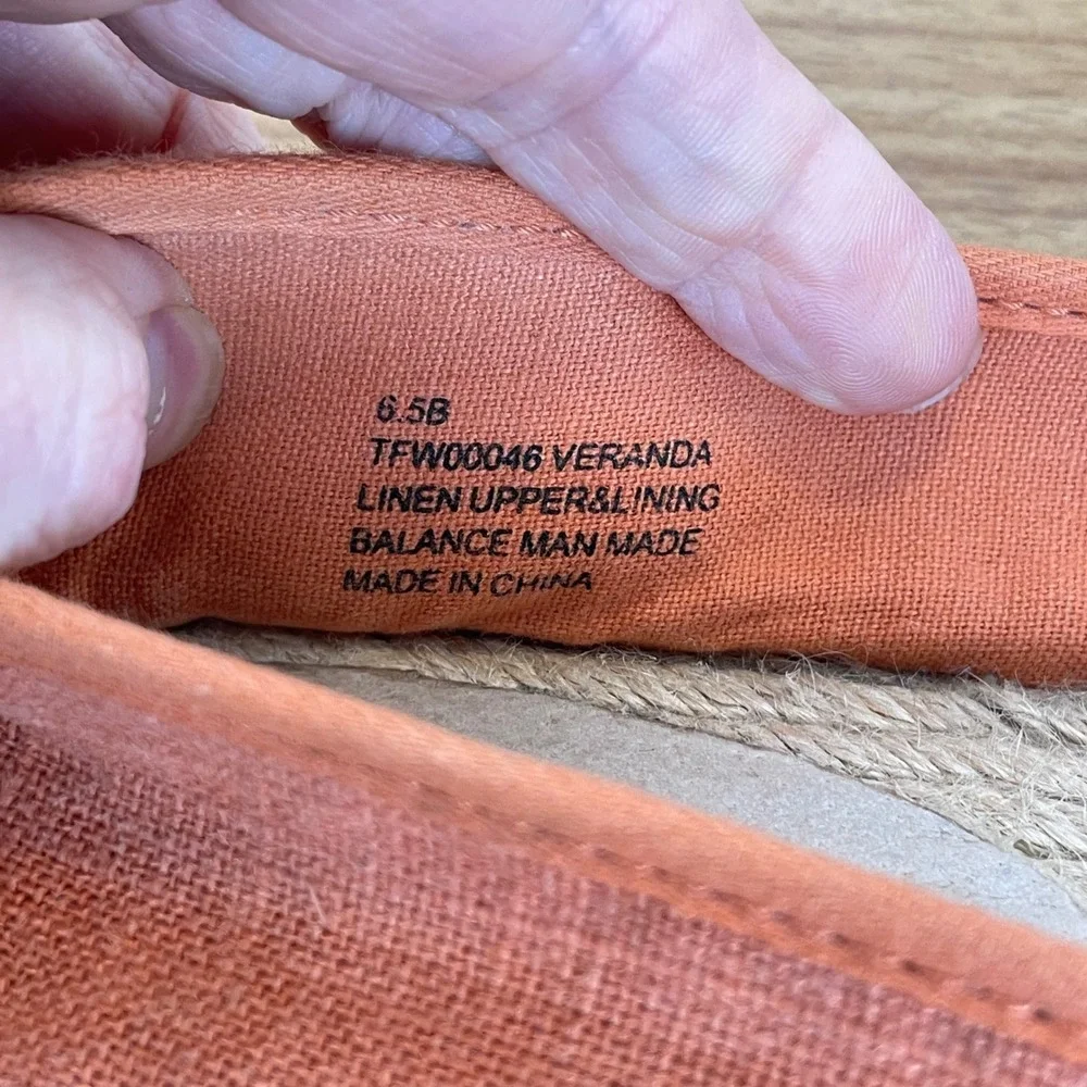 Tommy Bahama excellent preowned